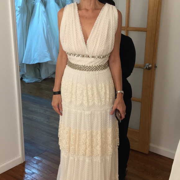 LANVIN WEDDING GOWN    CRYSTAL-EMBELLISHED TULLE AND LACE DRESS IN ECRU SIZE 8 - Picture 1 of 16
